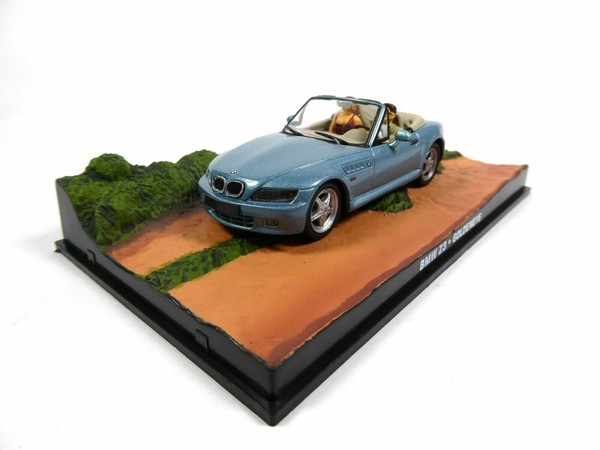 Diorama Bmw Z3 James Bond 007 Film Movie Goldeneye 1/43 Universal Hobbies-image