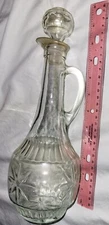 Vintage Clear Glass Starburst Flower Wine Decanter Mogan David LE