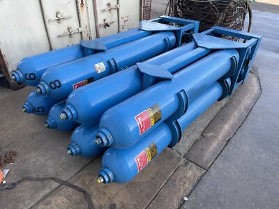 Set Of 4 Bladder Accumulators 5000 PSI