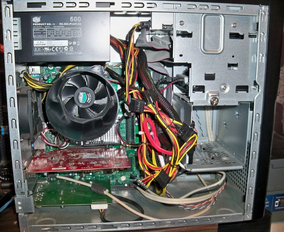 Gateway GM5626 Vintage Retro Desktop Gaming PC 3GB RAM 512GB SSD Windows XP Pro - Image 2 of 4