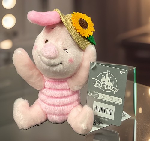Disney Piglet Summertime Plush – Winnie the Pooh