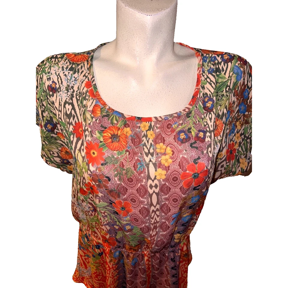 Blusa Monroe and Main Top Talla L Multicolor Floral Artsy Island SS Cintura Elástica Foto 2 de 4