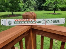 PORCELAIN 32 INCH WRIGLEY'S SPEARMINT GUM SOLD HERE DOOR PUSH BAR STORE SIGN