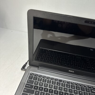 Windowsノート本体 Dell Inspiron P66F i7-7500U 8GB 1TB buff Dell Inspiron P66F 15.6