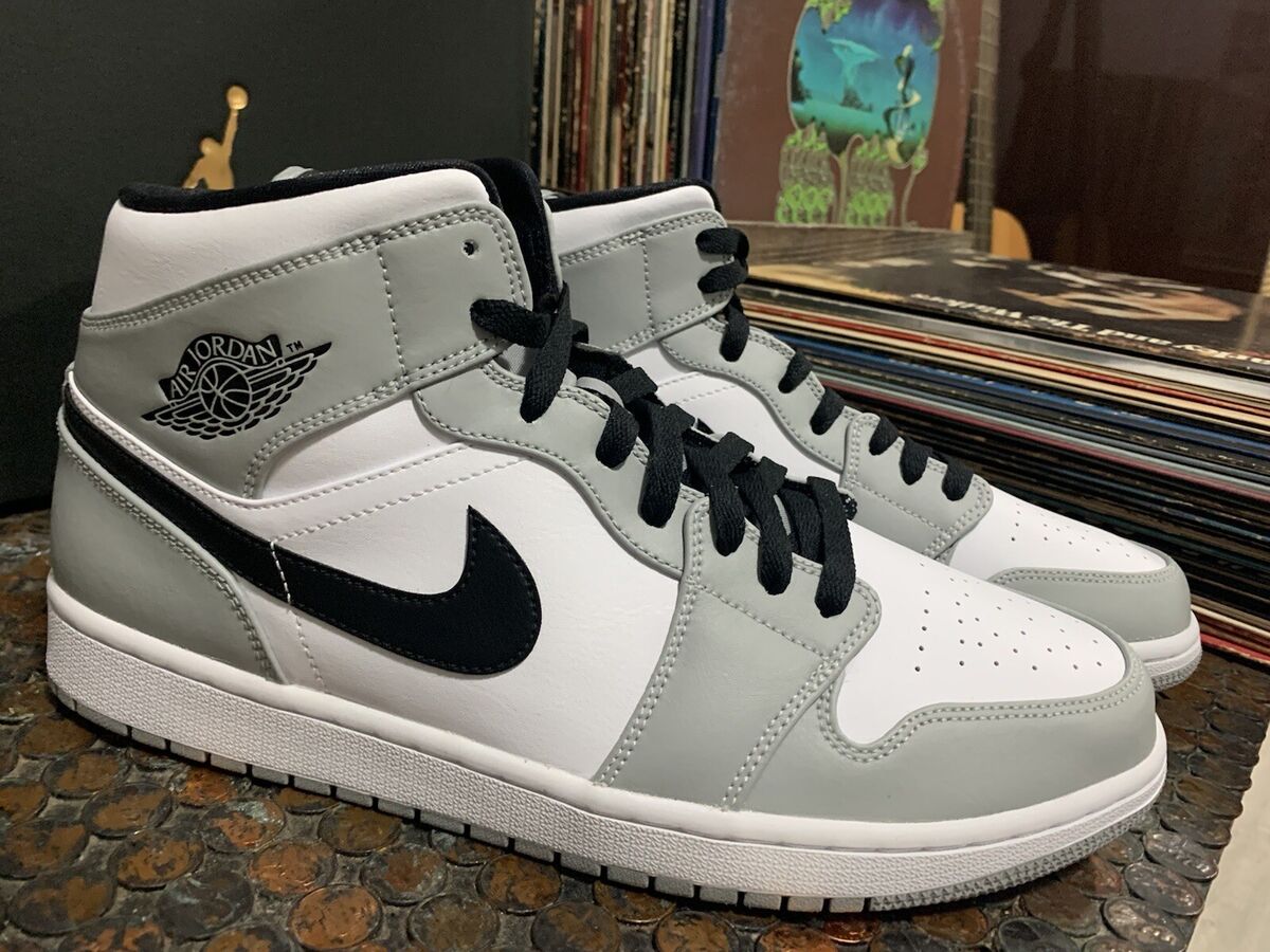 Air Jordan 1 Mid 'Smoke Grey' 554724-092