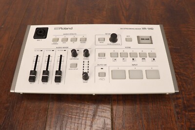 Roland VR-1HD AV Streaming Studio Mixer 761294513446| eBay