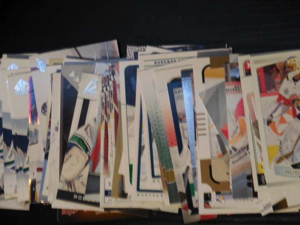 Roberto Luongo hockey cards U PICK - Image 2 of 3