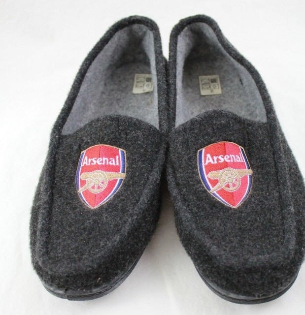 arsenal slippers mens