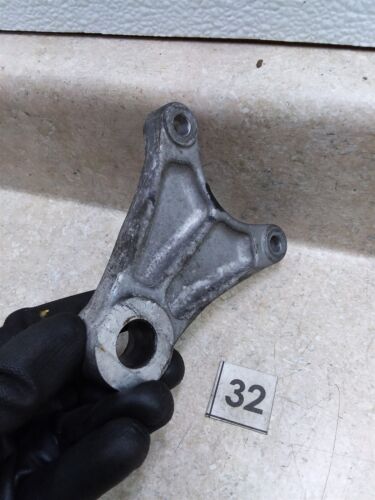 Suzuki GSX600 Katana Rear Brake Caliper Bracket 2001 2002 #32 ANX C17 - Picture 2 of 2