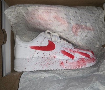 Nike Air Force 1 Low Sneaker Low Top Farbspritzer Weiß/Rot EU 39 Neu