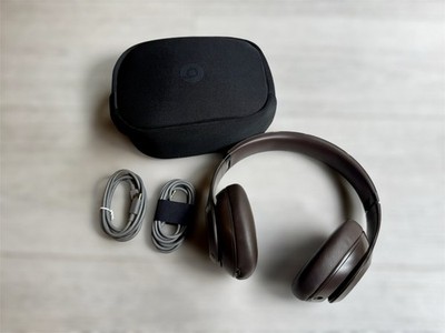 Beats Studio Pro