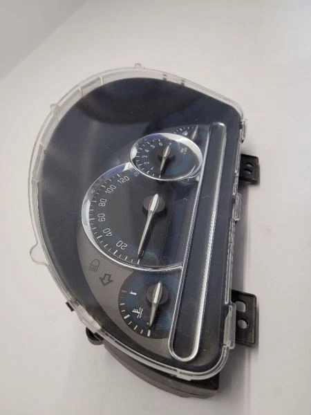07 CHEVROLET HHR VELOCÍMETRO CLÚSTER OEM MPH Foto 2 de 4