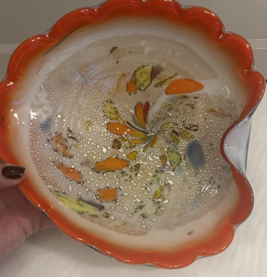 Cuenco vintage de vidrio de Murano con hojas de vidrio - rosa magenta/rojo/naranja y múltiple Foto 4 de 4