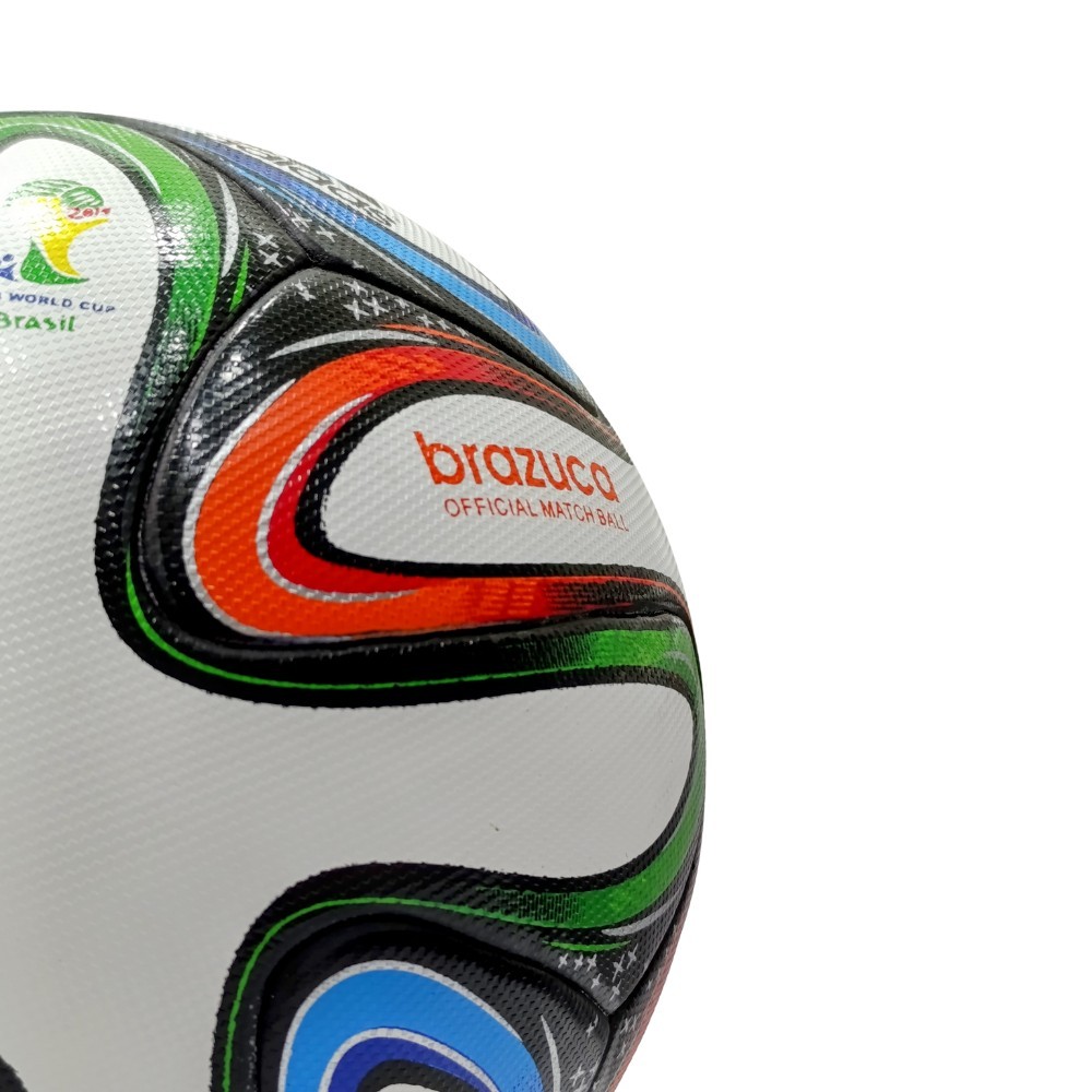 Ballon De Foot Officiel Adidas Brazuca - Coupe Du Monde 2014 Brésil - Taille 5 - Neuf Sous Emballage