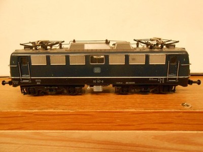 ROCO  Lokomotive ohne Antrieb und Getriebe ( Rollmodell ) ohne Karton.  s. Fotos