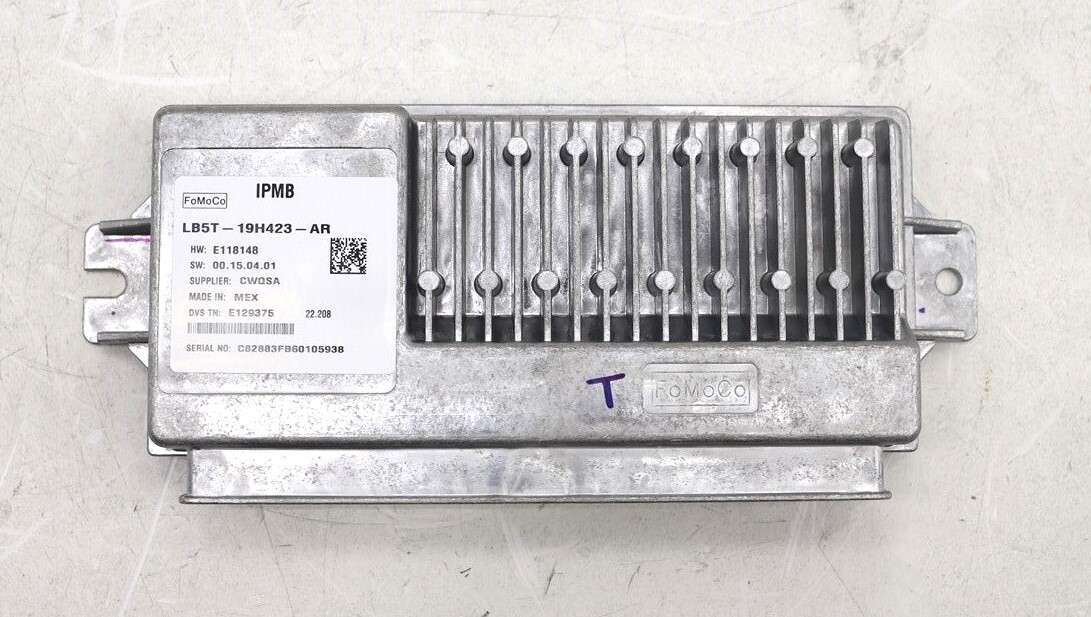 NEW OEM Ford Audio Visual Parking Aid Control Module