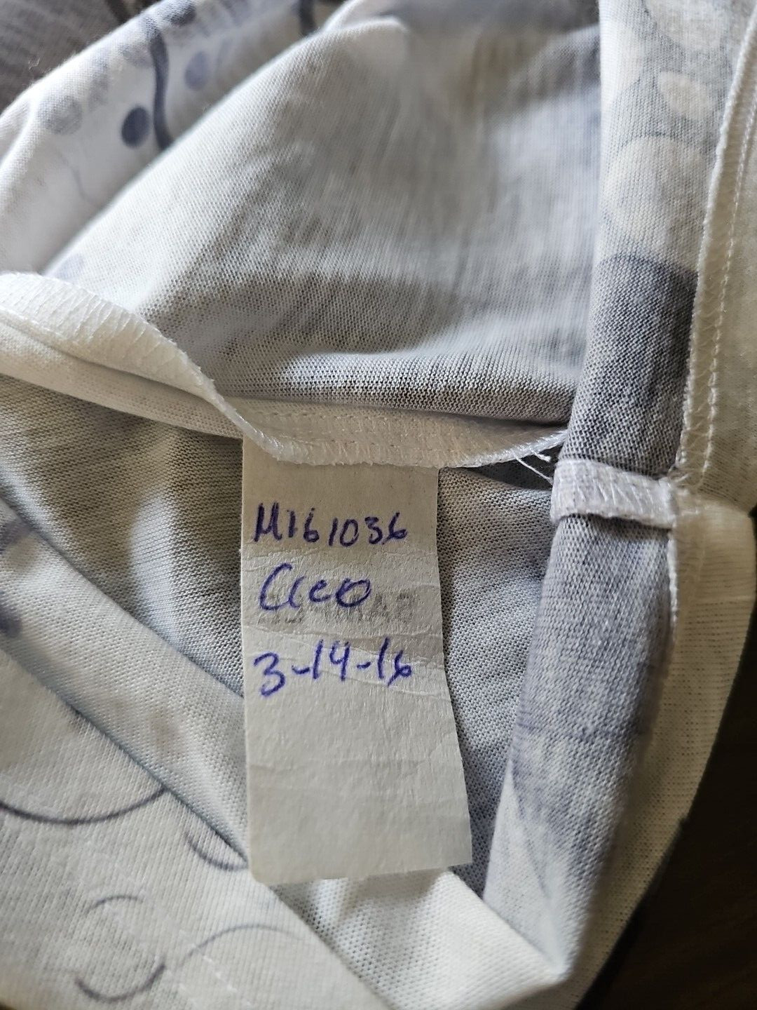 New Direction Sample Product Pullover Top Geometr… - image 14