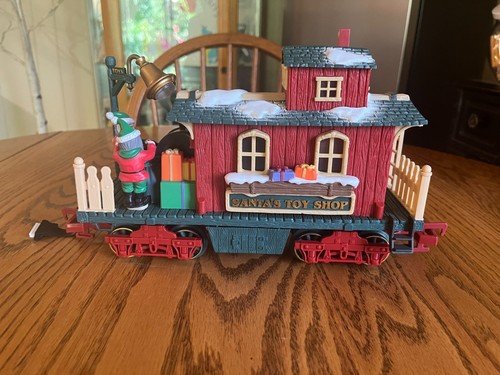New Bright Holiday Express Santa’s Toy Shop G Scale Animated Caboose. EXCELLENT - Picture 2 of 14