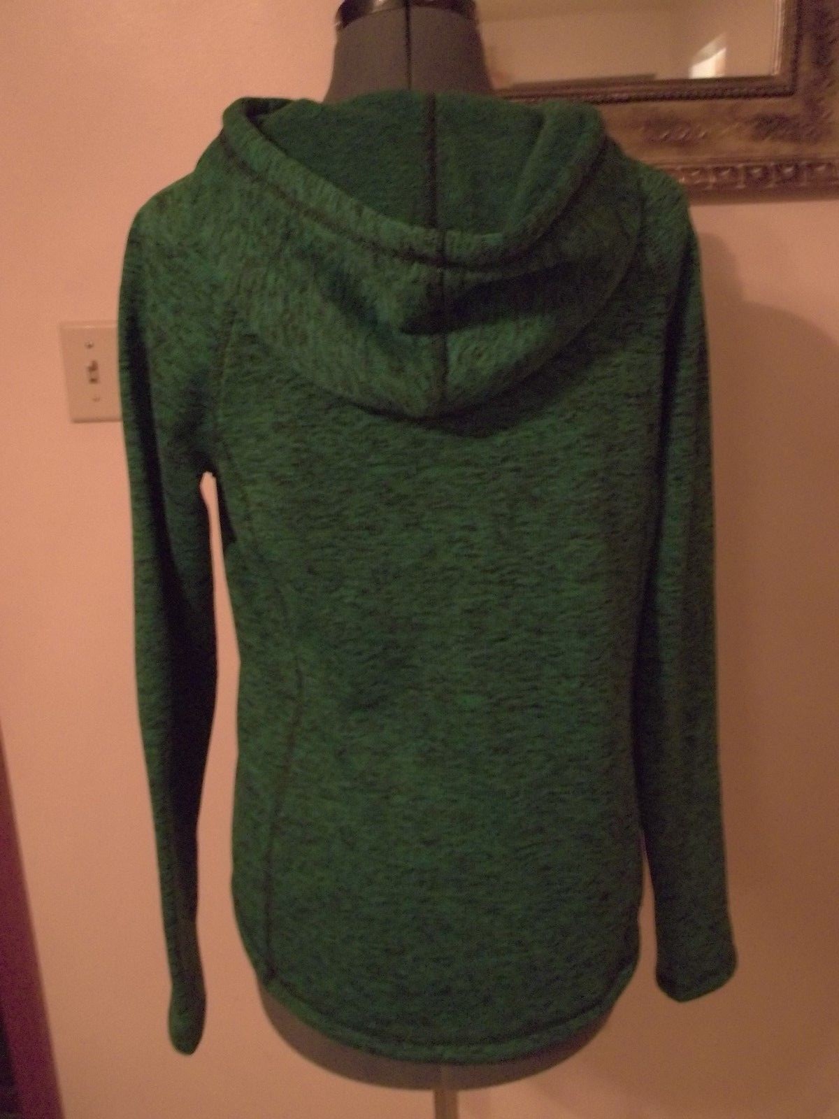 Picture 4 of 6