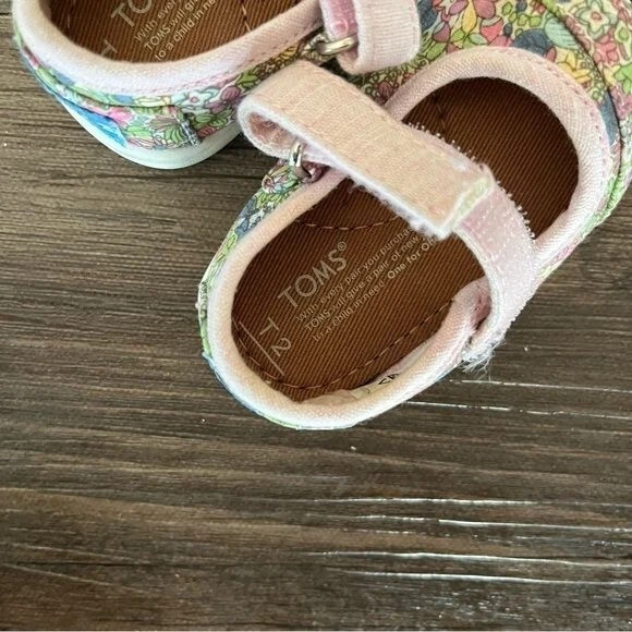 Toms Zapatos Bebé Niña 2 Floral Mary Jane Tenis Foto 4 de 4
