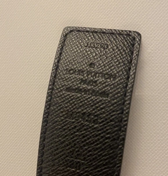 Ремень двусторонний Louis Vuitton LV Initiales 30 мм черный - Изображение 4 из 4