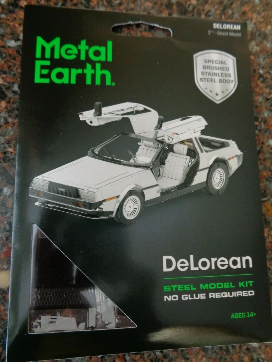 DeLorean Metal Earth