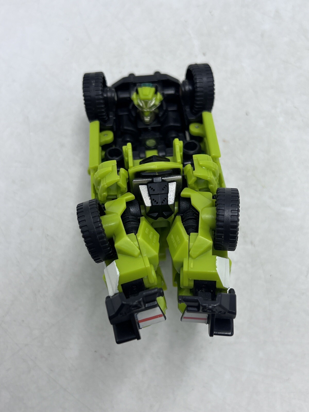 Transformers 3 Dark of the Moon Mechtech Deluxe Class Ratchet