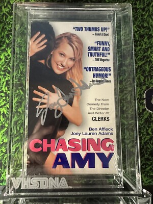 Chasing Amy (VHS,1997) Joey Lauren Adams Authenticated Auto, Beckett Graded 8.5