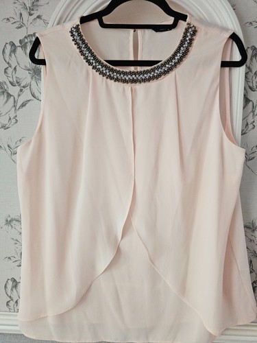 Beautiful Ladies Blush Chiffon Top Beaded Neckline Sleeveless M & Co Sz 16 - Picture 2 of 9