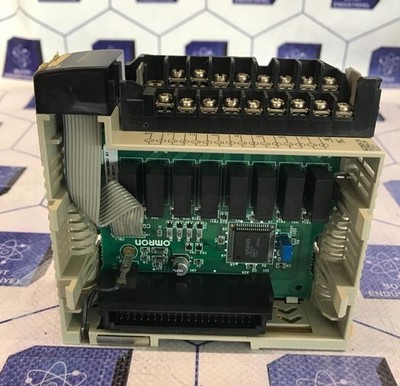 OMRON CQM1-OC221