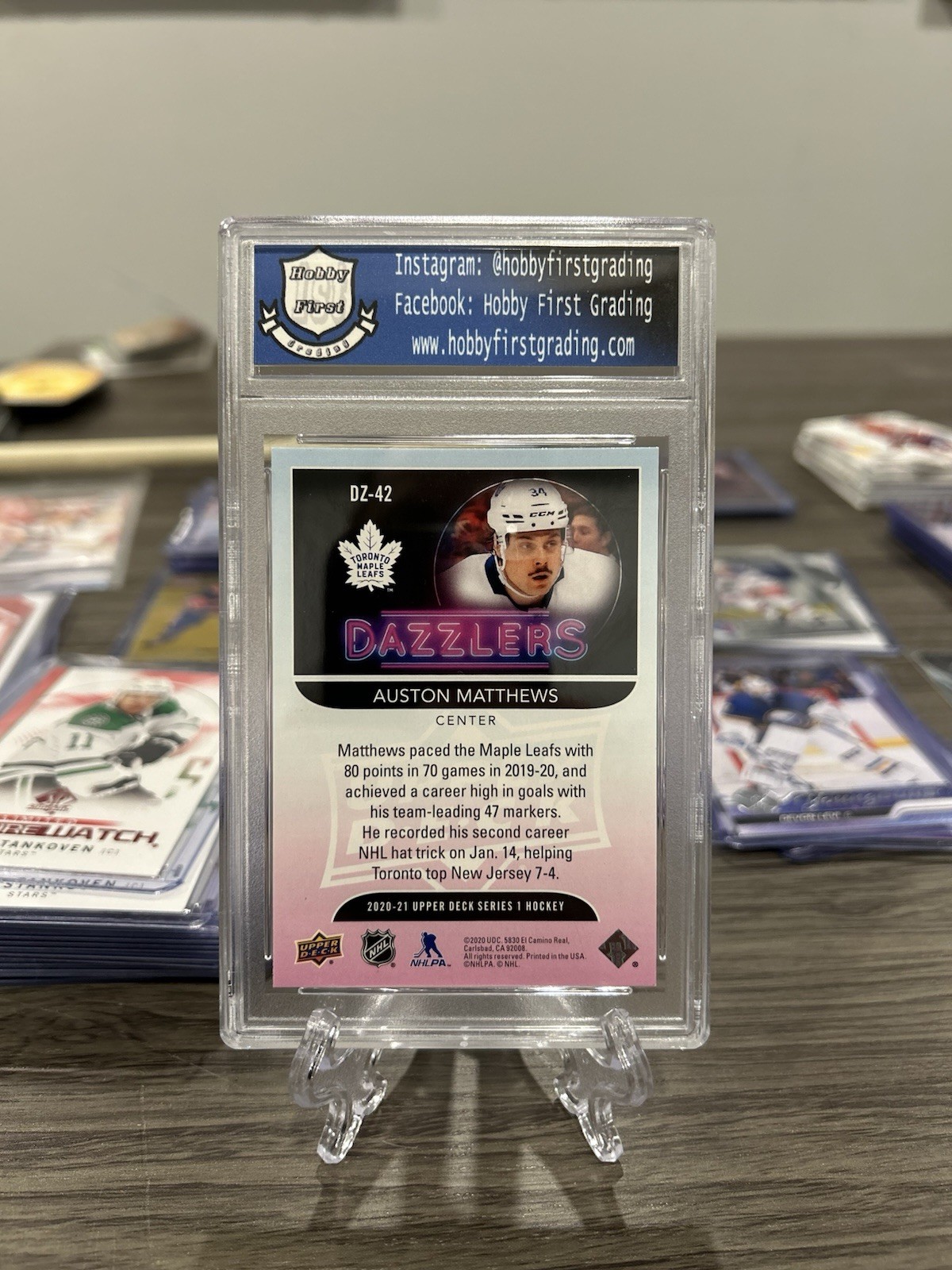 2020-21 UD Series 1 Auston Matthews Dazzlers Blue Toronto Maple Leafs view 2