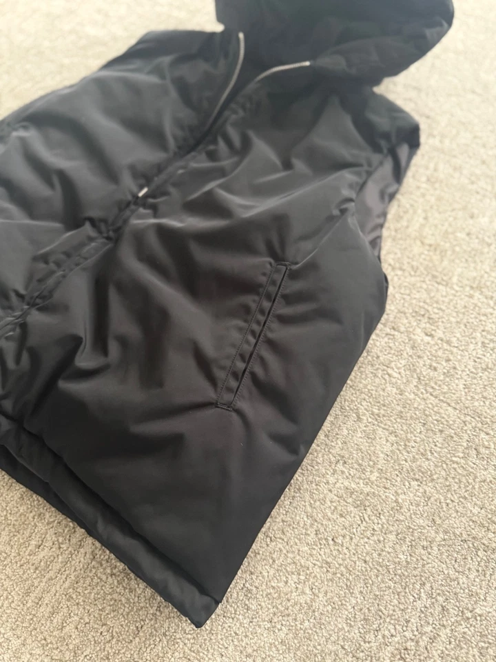 Fear of God Sixth Collection 'Black' Hooded Vest Mens Size Medium - Image 4 of 4