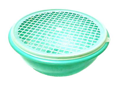 Tupperware Jadeite Colander Strainer #339-8 With Flo-Thru Lid #516-8 Vintage