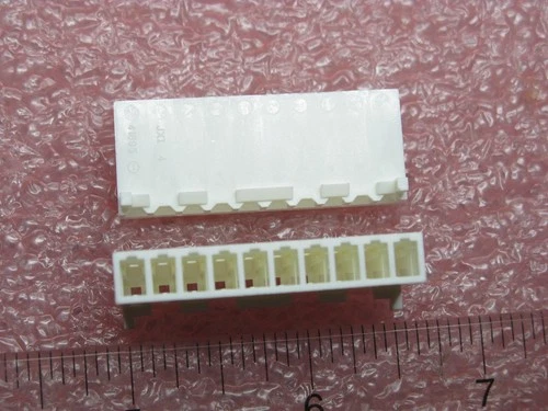 1 PCS MOLEX LOT OF CONNECTORS  Connectors & Terminals