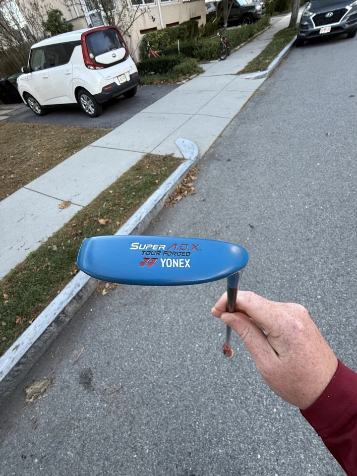 Yonex Super ADX Tour Forged ELITE BLUE MILLED Putter 35" Mens RH GRAPHITE SHAFT - Image 3 of 4