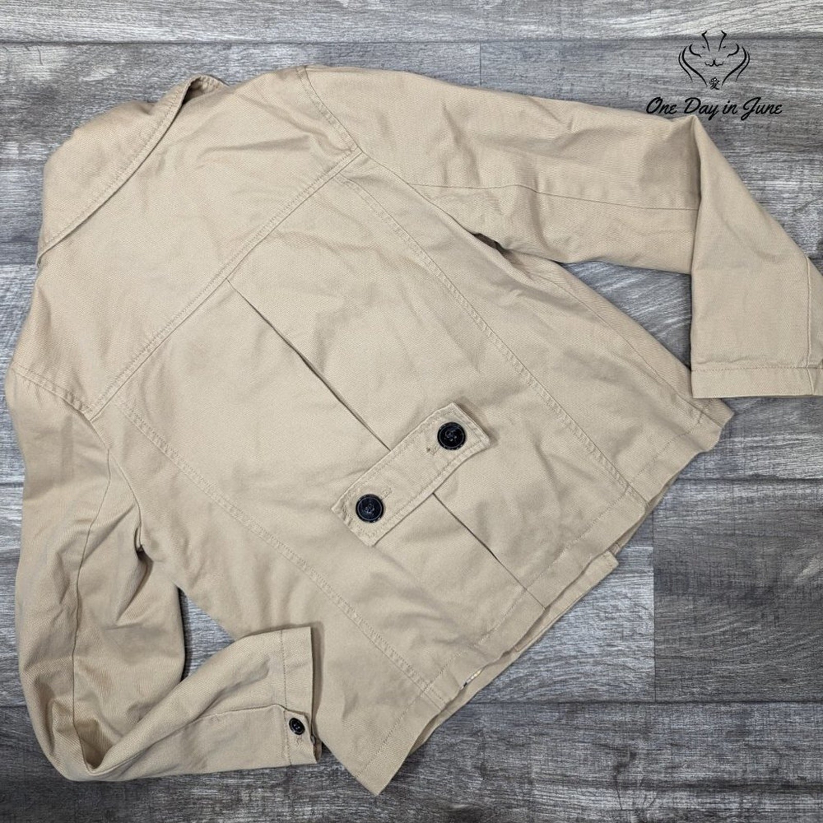 Gap 3 Button Basic Cotton Jacket Size S - image 5