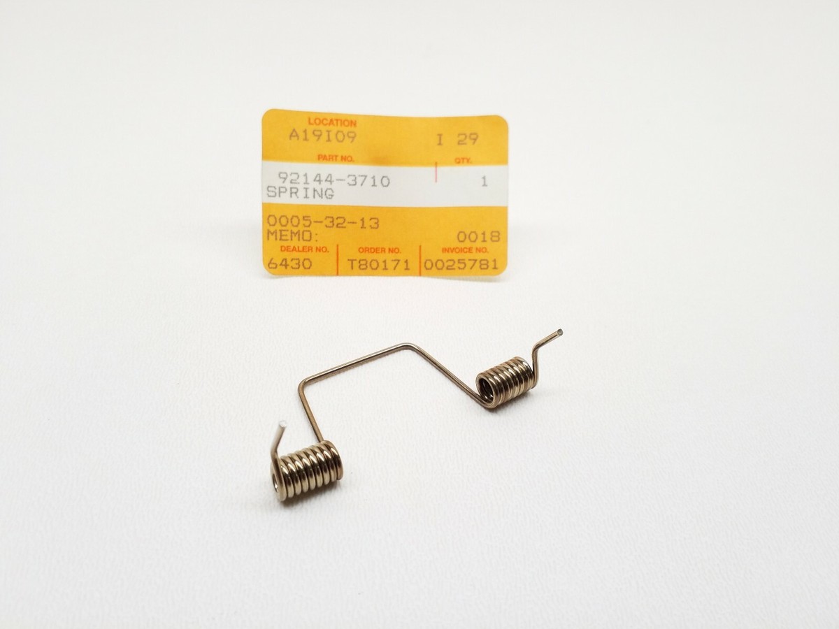 92144-3710 Kawasaki Fuel Tank Cap Spring | eBay