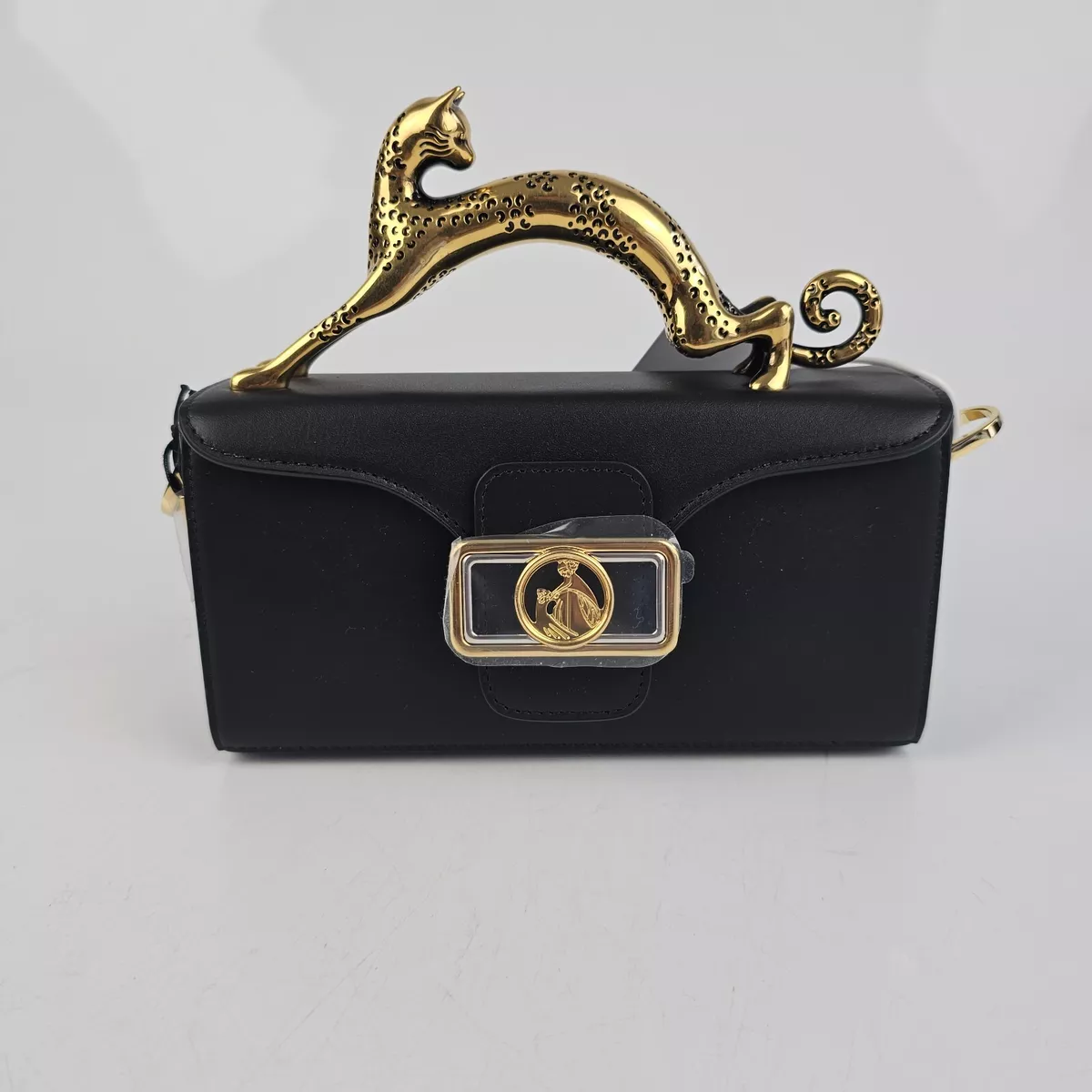 Lanvin Paris - Official Website - Collection of luxury bags for women