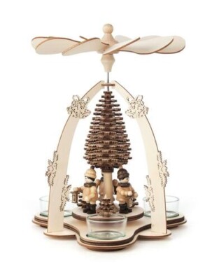 Lantern Children in Forest German Tea Light Pyramid