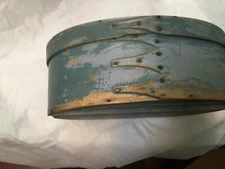 Fine Antique  Shaker Oval 4 Finger Pantry Box Original Blue Paint, AAFA,19th C.