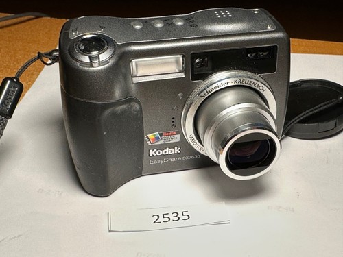 Kodak EasyShare DX7630 6.1MP Black Digital Camera + Charger + More (2535) - Picture 3 of 15