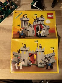 Lego  6073-1 Black Falcons Knights Castle with mini figures