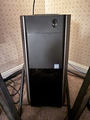 Alienware Aurora R8 Gaming PC | i5-8400 | RX 580X 8GB | 16GB RAM 1TB SSD Win 11