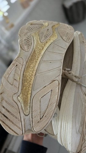Scarpe da corsa Saucony Mans 11 UK 46.5 Hurricane 24 - sabbia/bianco - Foto 6 di 14
