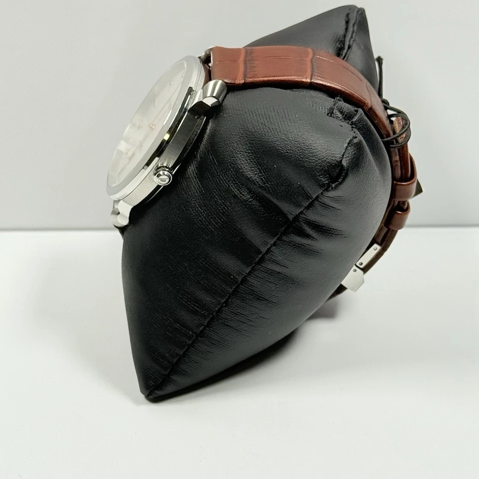 Bulova Frank Sinatra 96B398 Classic Silver Tone Brown Leather Band Men’s Watch - Image 3 of 4