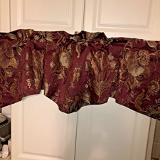 AMERICAN LIVING FLORAL MAROON GOLD BROCADE PLEATED VALANCE 52x20 LINED