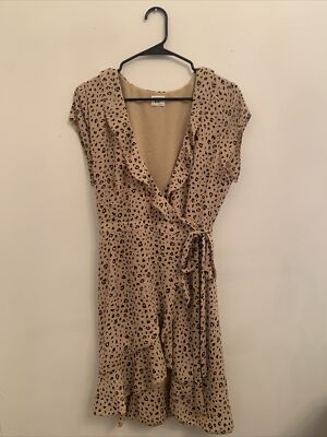 aritzia leopard shirt dress Aritzia - Catch the Leopard Shirt Dress by Wilfred on ELLE's top dress of Spring 2020. https://bit.ly/2yUfy41