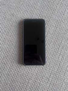Apple iPhone SE - 64 GB - Spacegrau