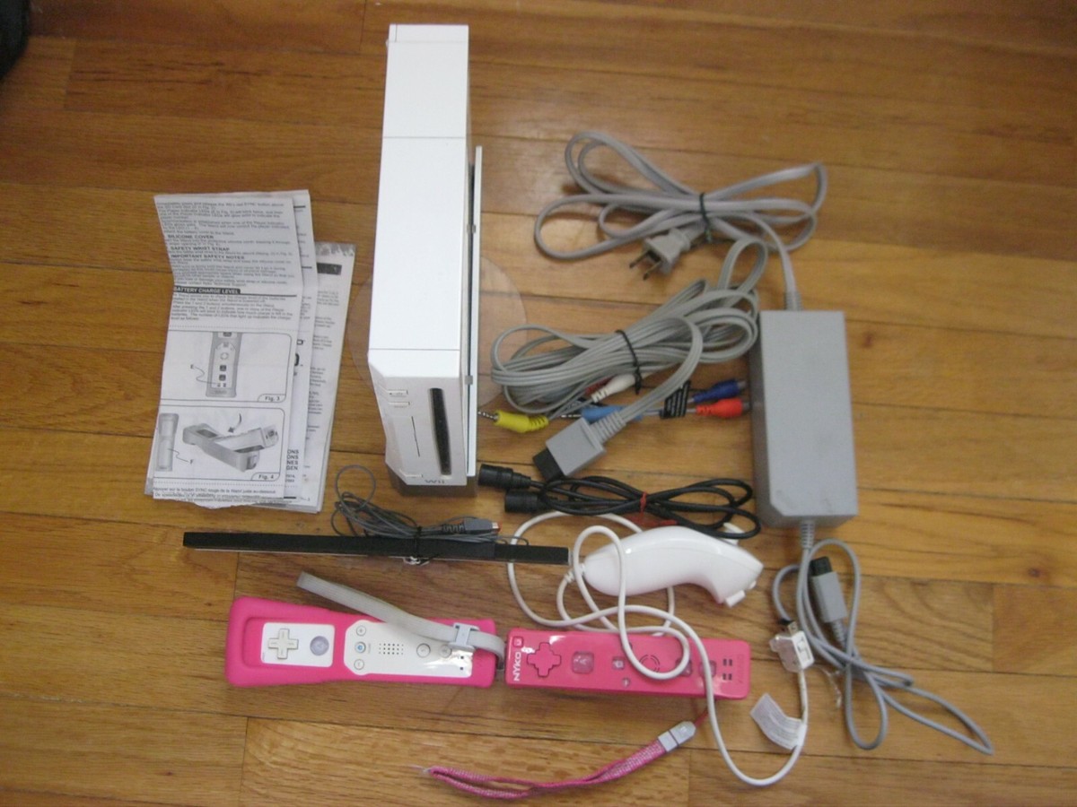 Wii ATi Nintendo USA +Power+Cables+m/Controllers+Sensor Bar, stand