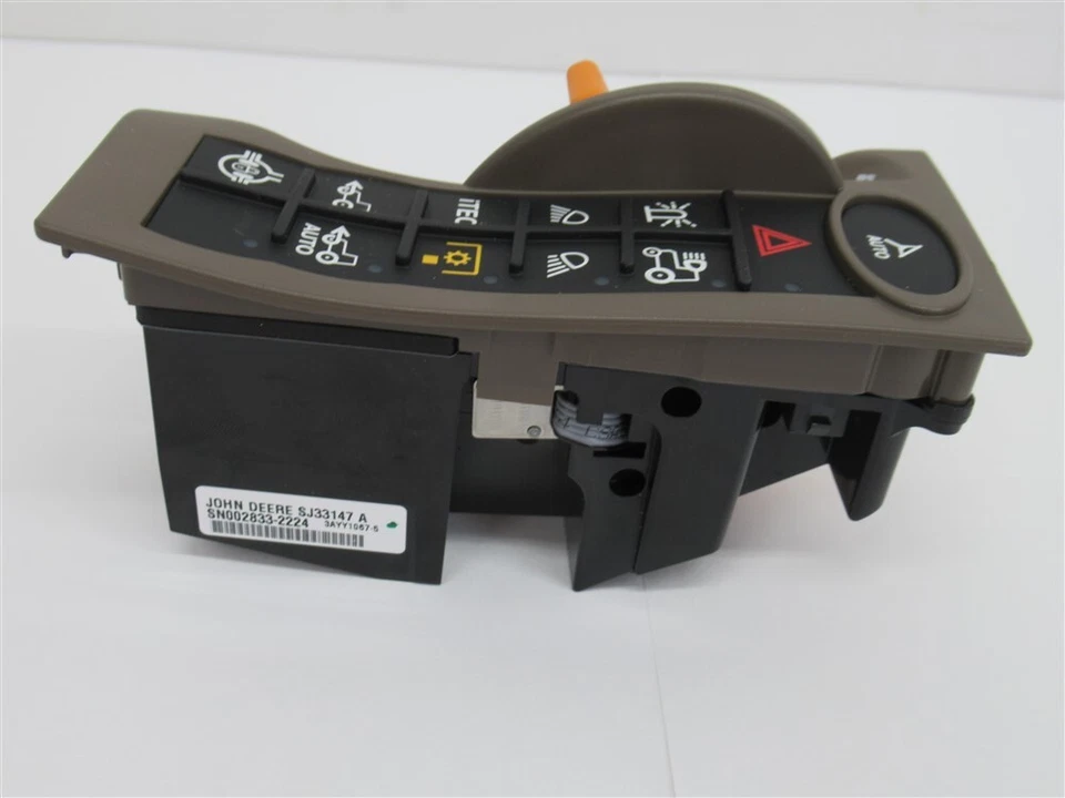John Deere SJ33147, Engine Speed Control Right Hand Side - Image 2 of 4